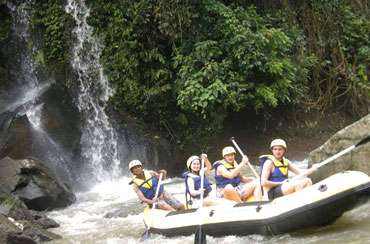 Melangit Rafting and Horse Riding Packages