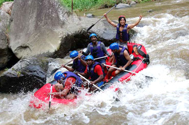 Ayung Rafting and Jimbaran Seafood Dinner Packages