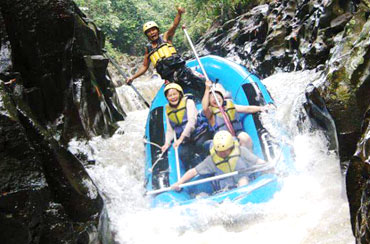 Melangit Rafting + Elephant Ride + Spa Packages