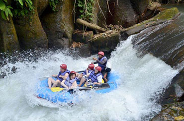 Melangit Rafting + Bali Swing + Spa Packages